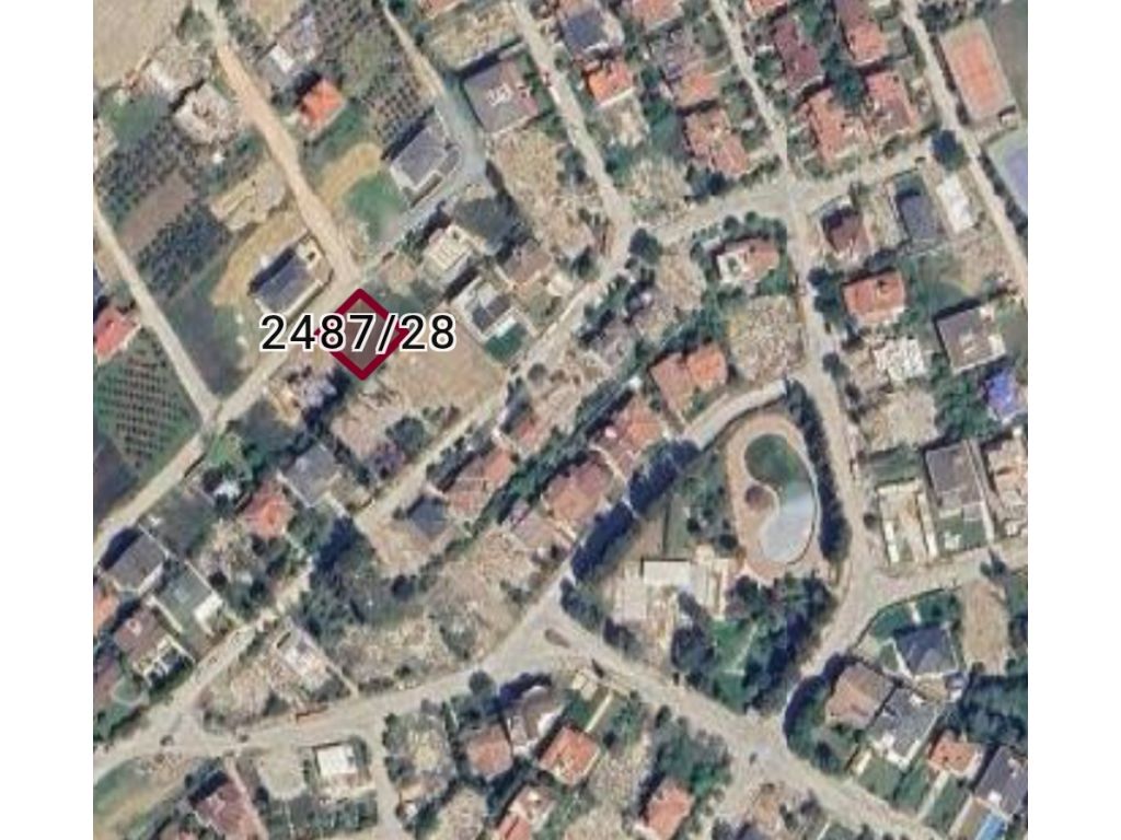 BAHÇELİEVLERDE ARSA